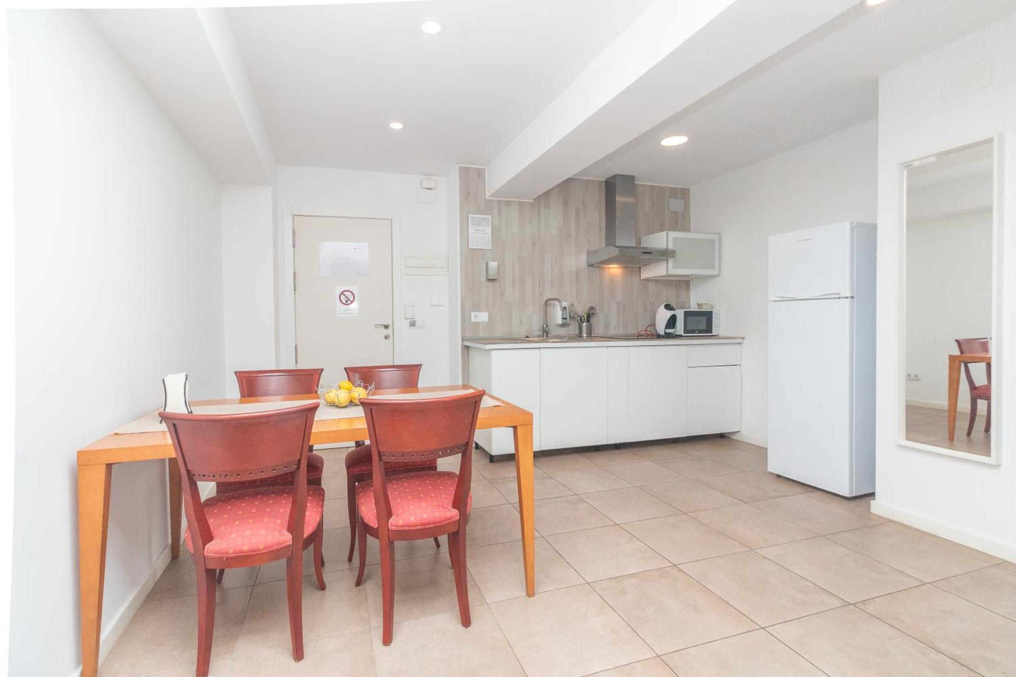 Bet Apartments - Abastos Walencja Zewnętrze zdjęcie