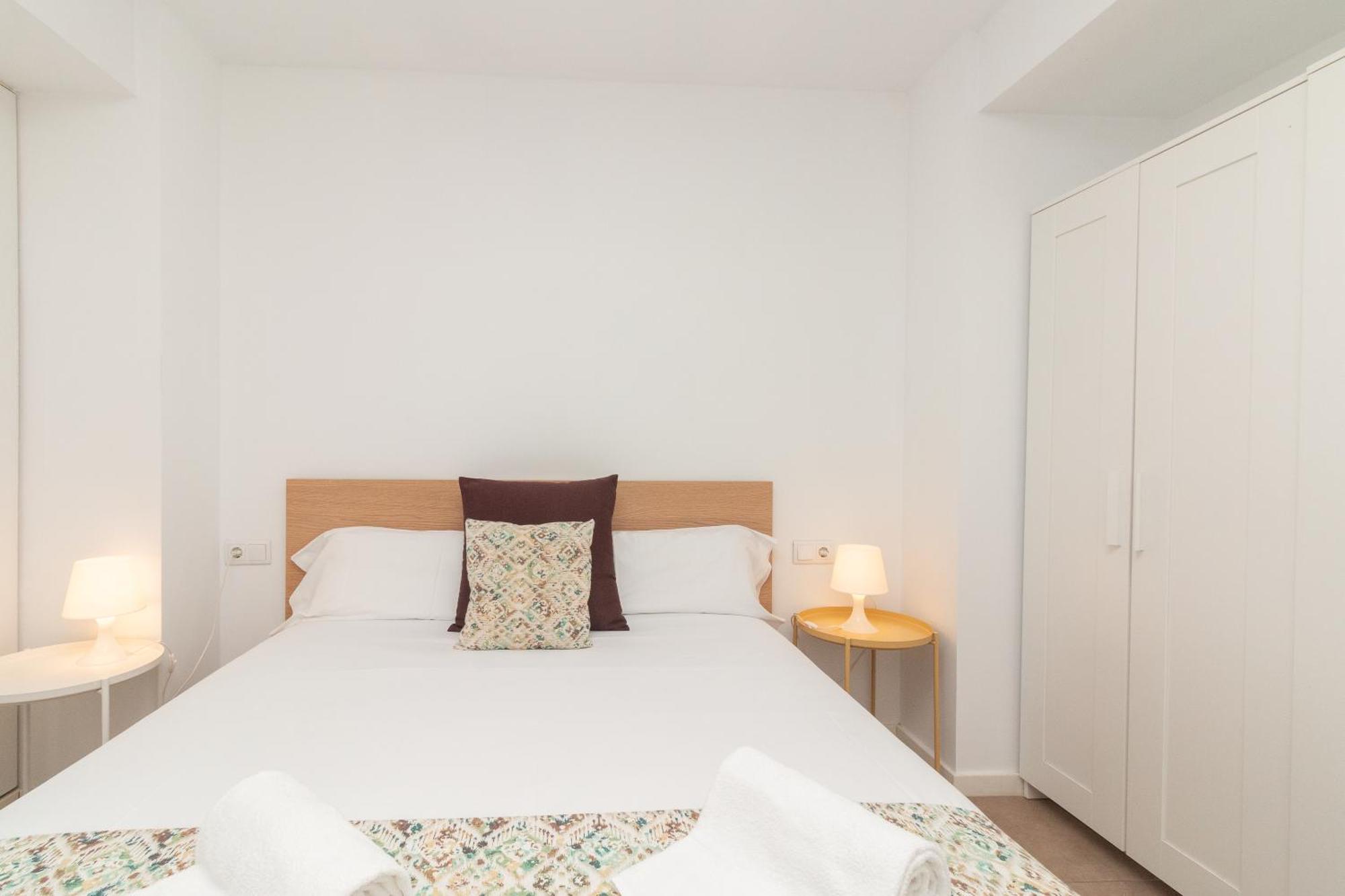 Bet Apartments - Abastos Walencja Zewnętrze zdjęcie